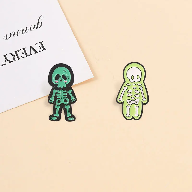 Gotische Skelett-Emaille-Abzeichen, Totenkopf-Rosen-Gruselpuppen-Figuren, Halloween-Cartoon-Pins, Dunkle Broschen, Anstecknadel-Set, Schmuckgeschenk – Detail 5
