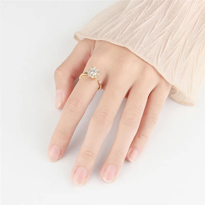 Rotating Freely Zircon Flower Spinner Ring Anti Stress Anxiety Fidget Knuckle Jewelry Girl Delicate Engagement Rings Accessories