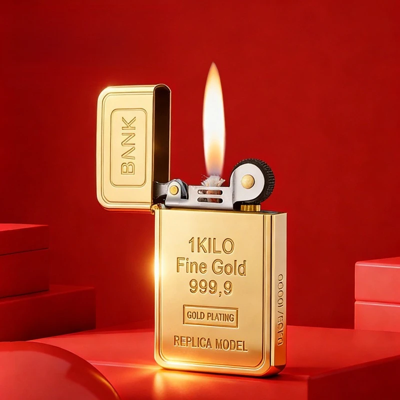 Zorro's New Replica 1941 Ultra-thin Copper Shell Kerosine Lighter, A Personalized Retro Holiday Gift for Your Boyfriend