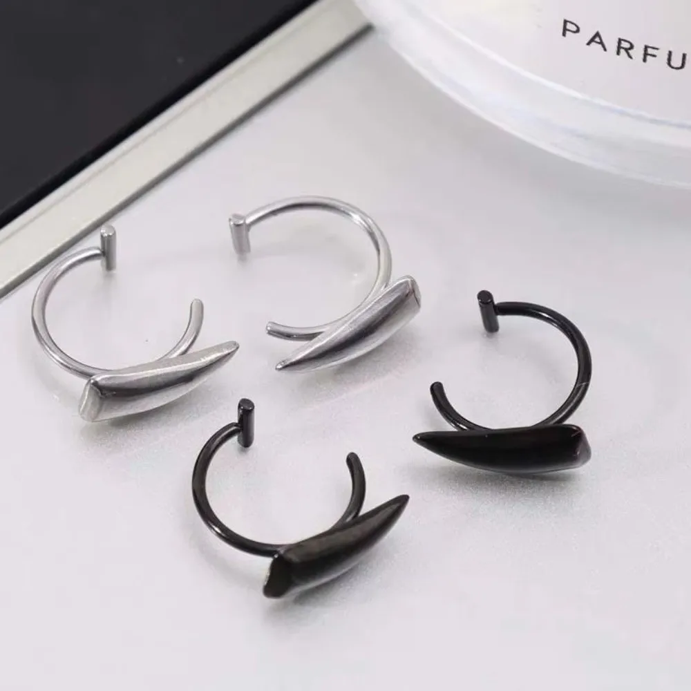 2PCS/Set Exaggerated Fake Lip Ring Stainless Steel Gold Perforation-free Lip Cuff Non Piercing Silver Gothic Body Jewelry view 3