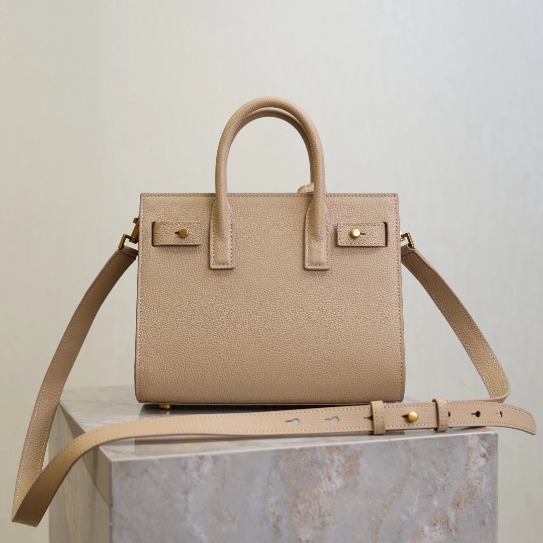 حقيبة يد نسائية جديدة مصممة لعام 2025 مصنوعة من الجلد بسعة كبيرة وحزام كتف كلاسيكي وحقيبة كروس