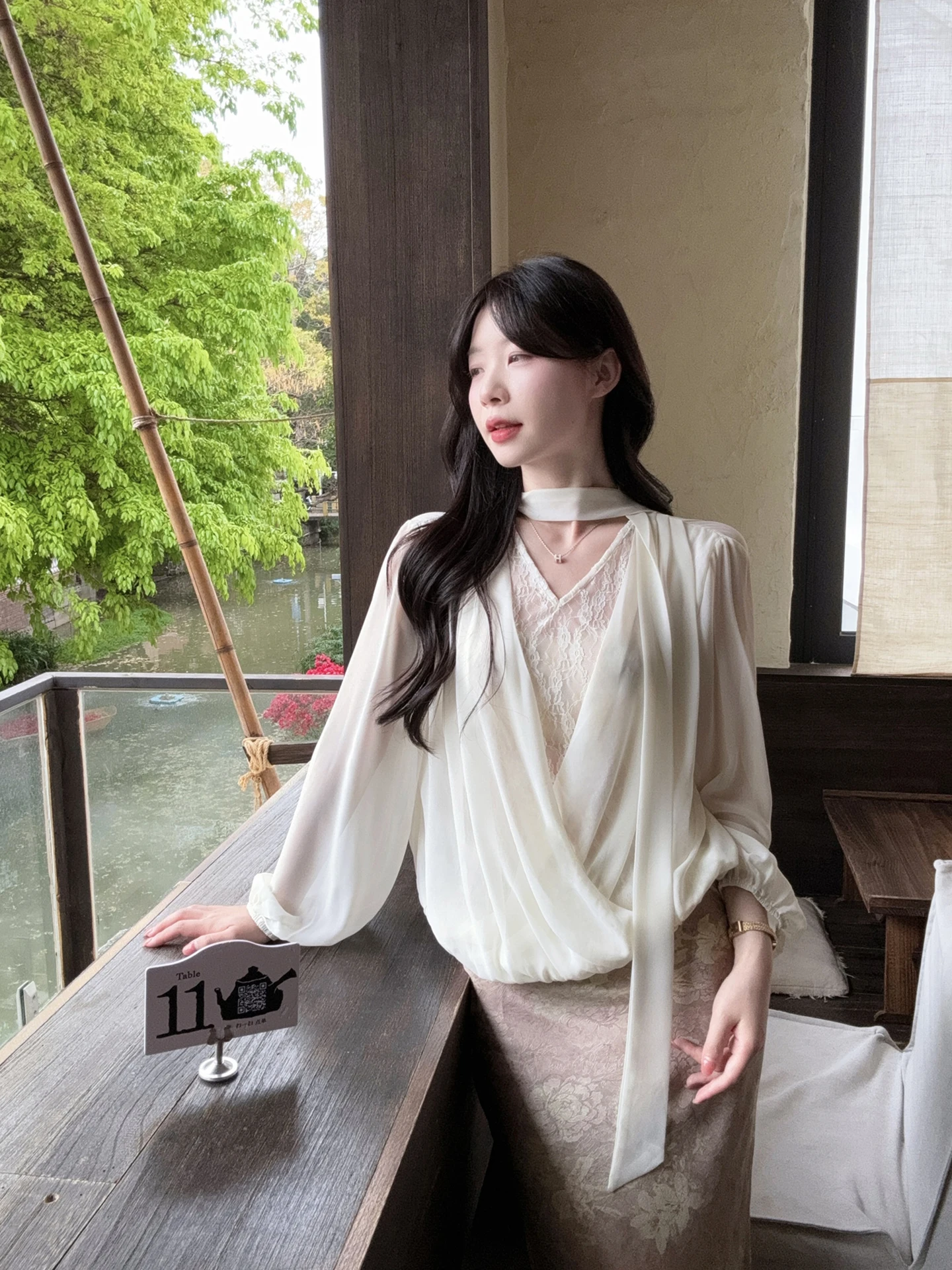 

Женская весенняя повседневная свободная рубашка ChuQing с кружевными вставками, рукавами-фонариками, принтом, завышенной талией и юбкой-рыбкой