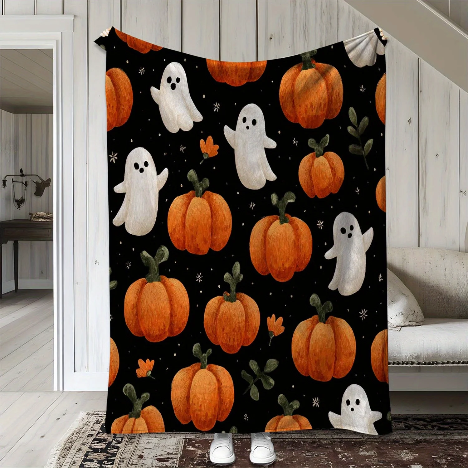 

1pc Pumpkin and ghost print blanket, polyester fabric, machine washable, suitable for bedroom and living room