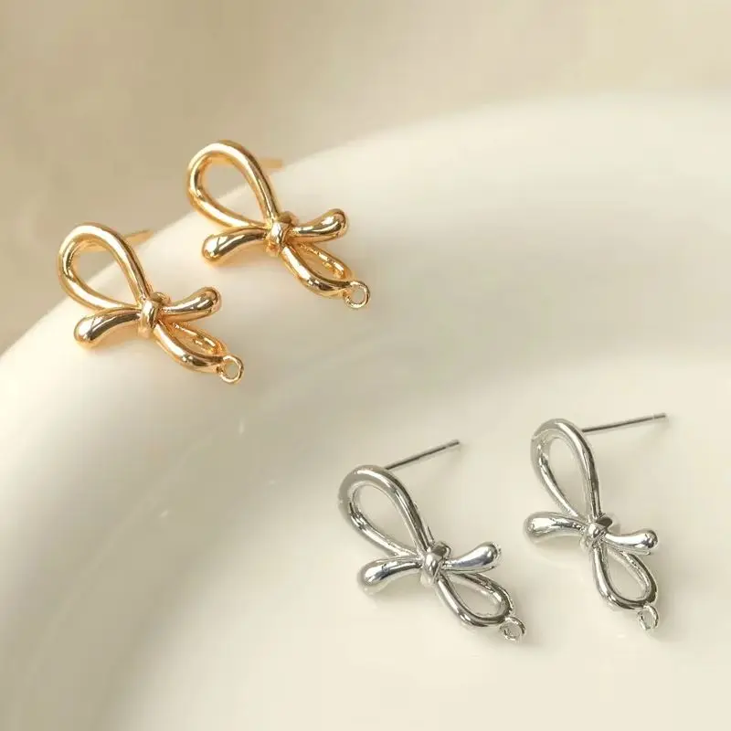 

2PCS 11.2x20.7mm 14K Gold Color Elegant Hollow Glossy Bow Stud Earrings DIY Handmade Charm Accessories