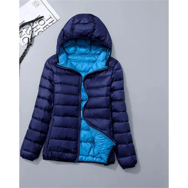 Women Light Weight Winter Jackets 2023 New Autumn Hooded Windproof White Duck Down Coats Ultralight Portable Puffer Parkas