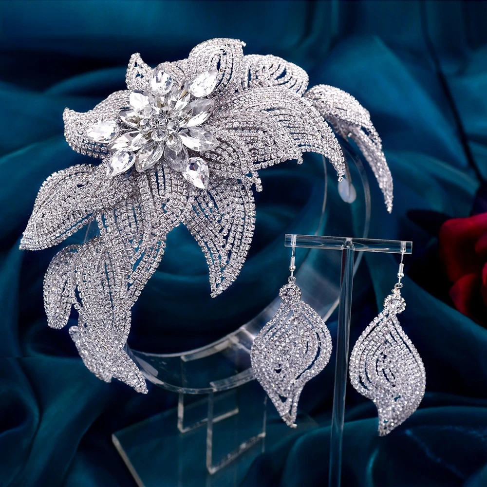 

High-end Elegant Women's Exquisite Luxury Leaf Design Full Sparkle Rhinestone Handmade Stage Hairwear Earrings Bridal Handband