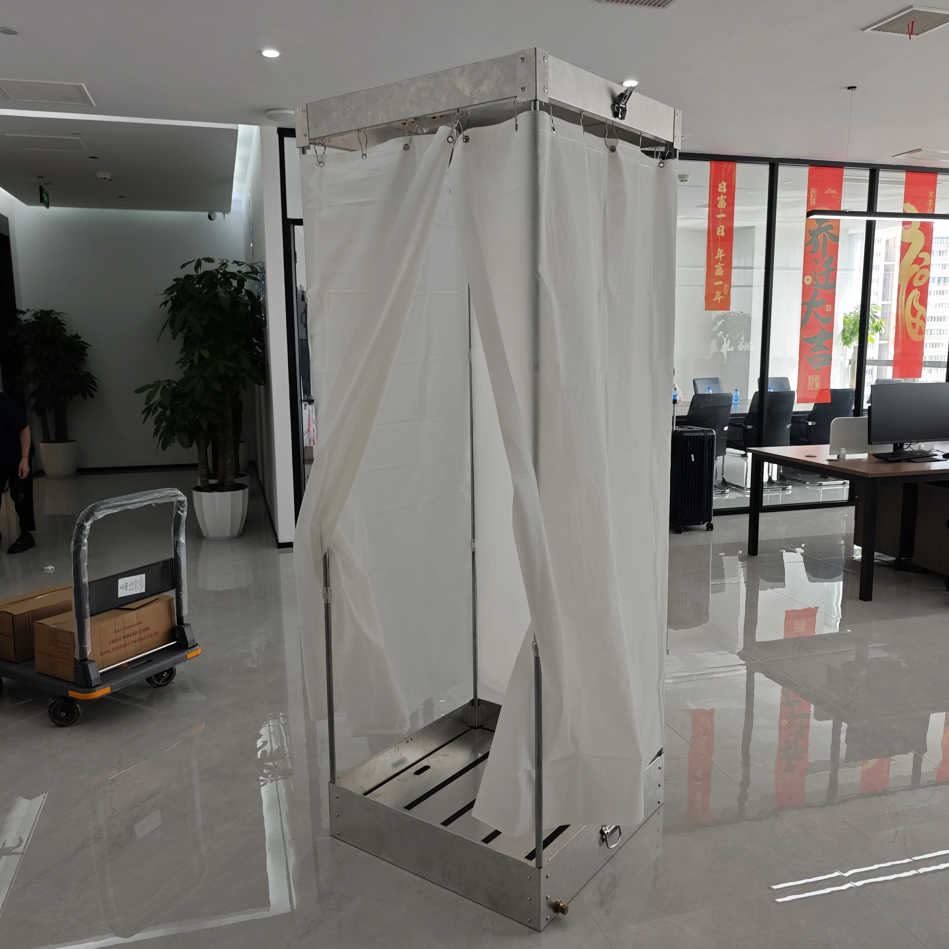 3-Room D-Con Room Metal Asbestos Shower 37 X 37 X 77