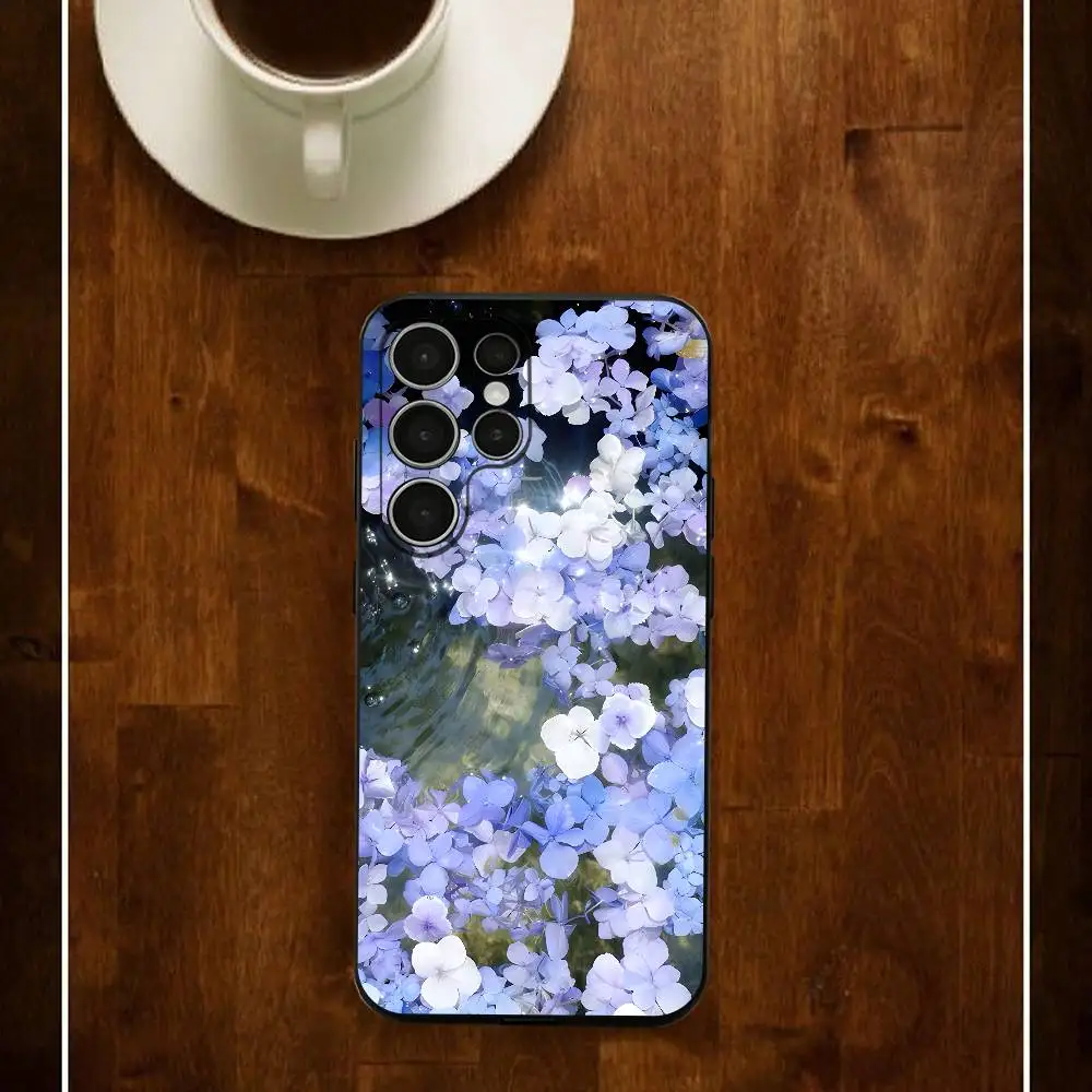Flowers Floating On The Water Phone Case For Samsung S24 25 23 22 21 20 Plus Ultra 5G Lite Shockproof Cover