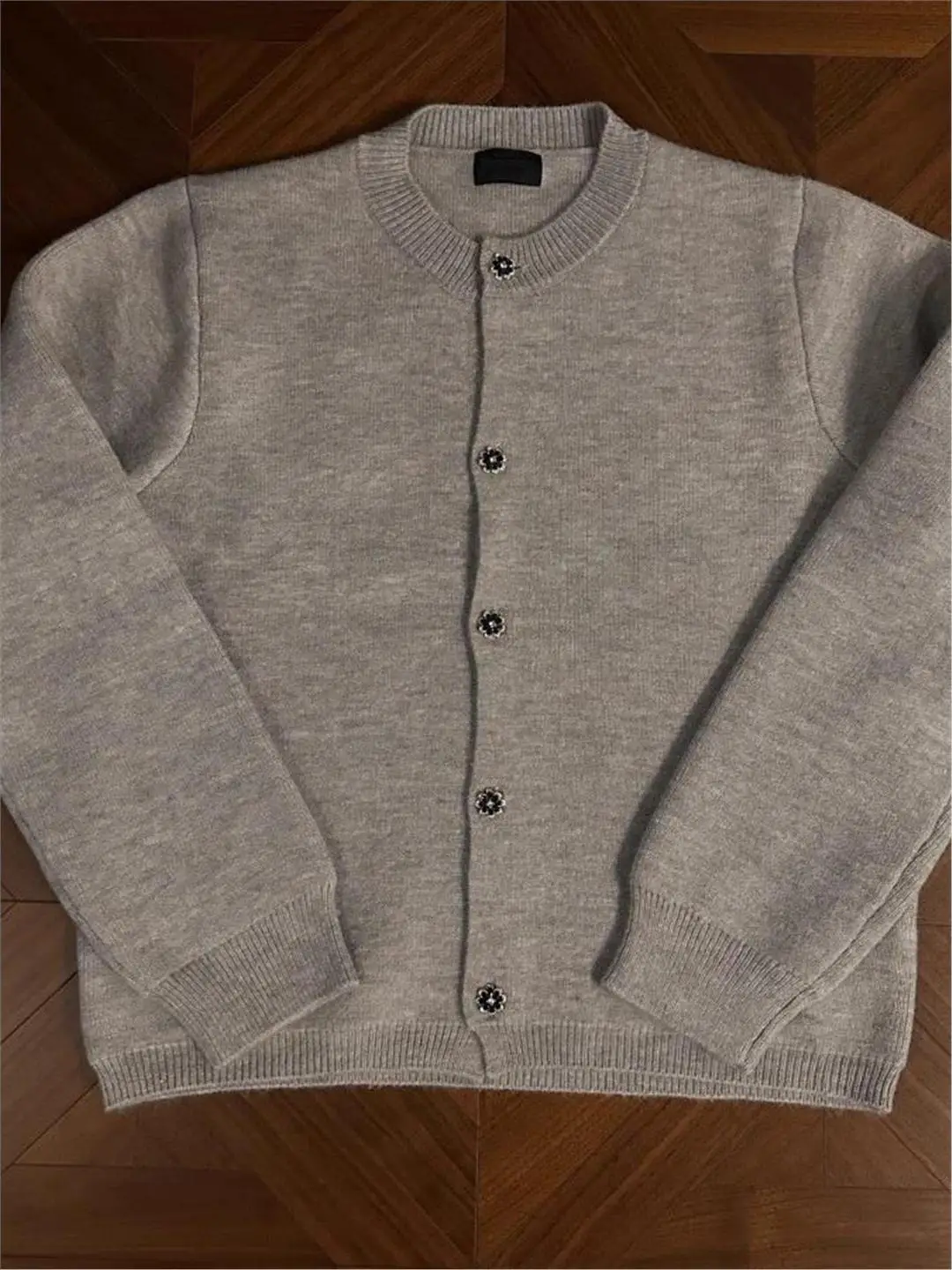 

Мужской вязаный свитер на пуговицах в японском стиле, весна-осень, высококачественный, простой, универсальный, для пар, ретро-стиль