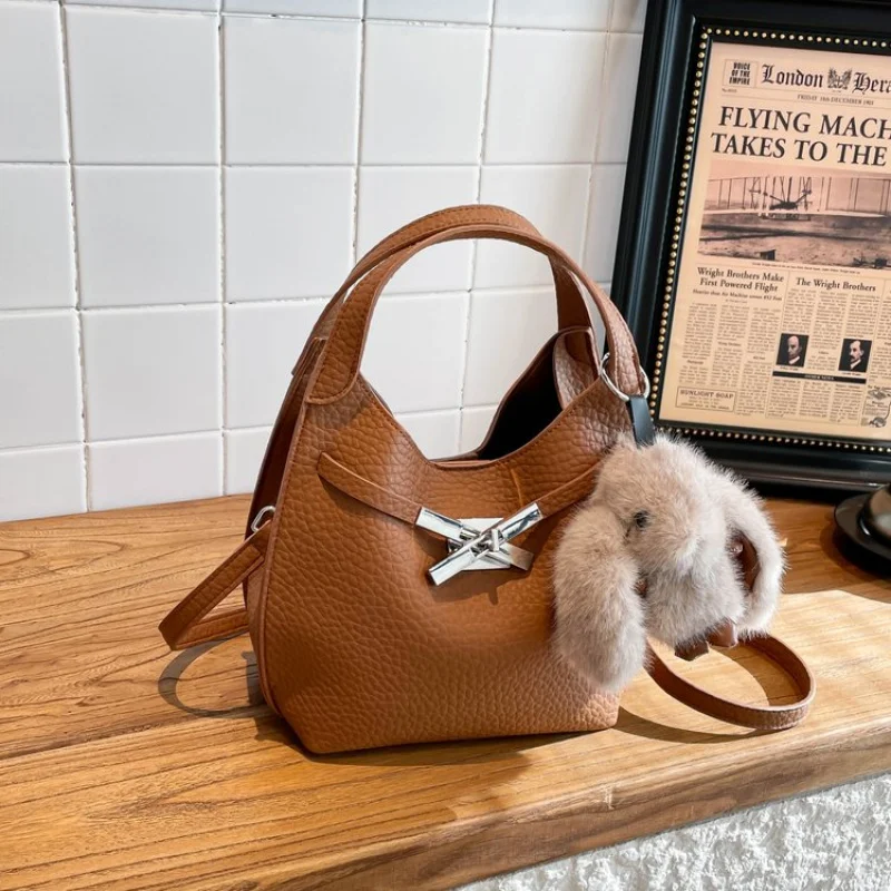 

Luxury Women's Trendy Commuter Leather Crossbody Bag Classic Elegant Ladies Casual Simple Vintage Fashionable Shoulder Bag