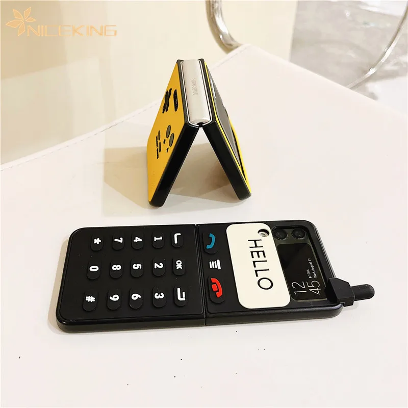 Custodie per telefoni 3D Game Boy per Samsung Galaxy Z Flip 3 5G custodia in Silicone per paraurti in plastica dura di lusso per Samsung Z Flip 4