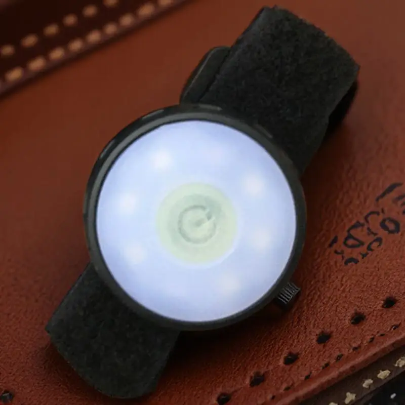 

LED Running Safety Light Clip on Strobe Multifunctional for Runners Dogs Bikes Walking Random Color Reflective Running Gear