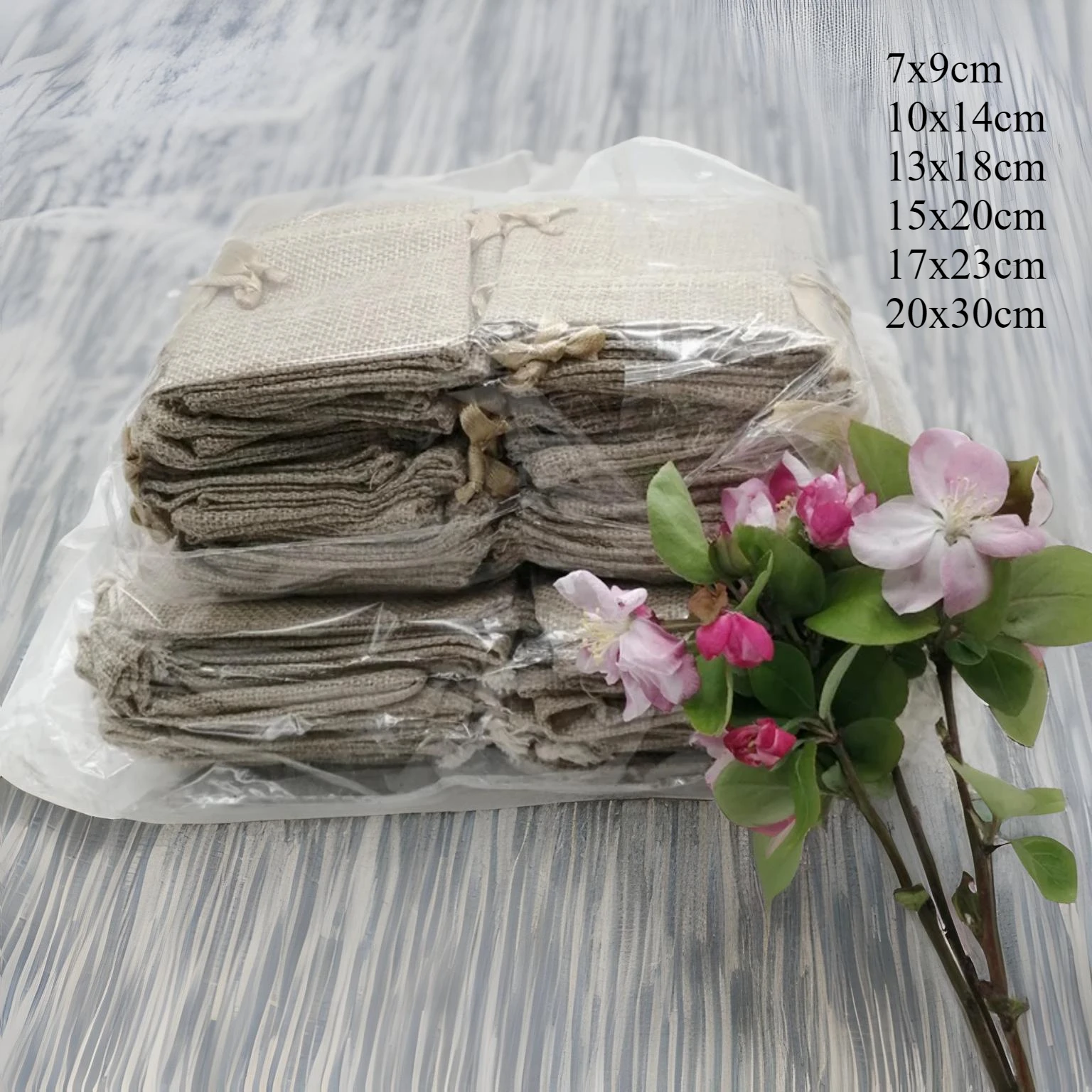 

31pcs Christmas Goodie Packaging Supply Using Hessian Sack Displays with Jute Bag Wedding Gift Bags Burlap Pouch Jewelry Storage