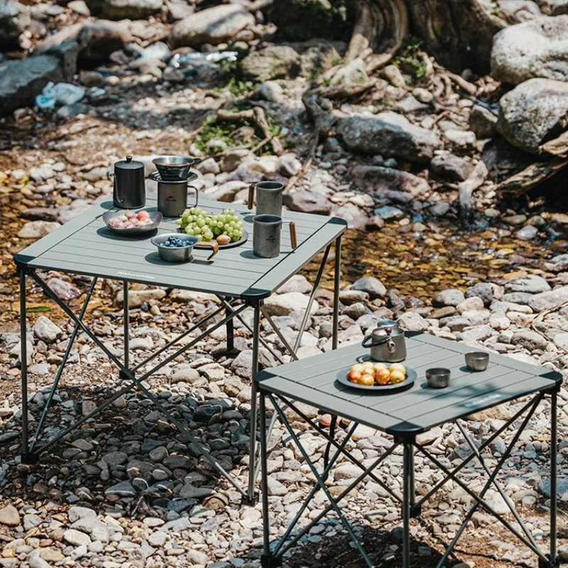

Outdoor ultra-light aluminum alloy portable folding table camping table camping picnic table and chairs