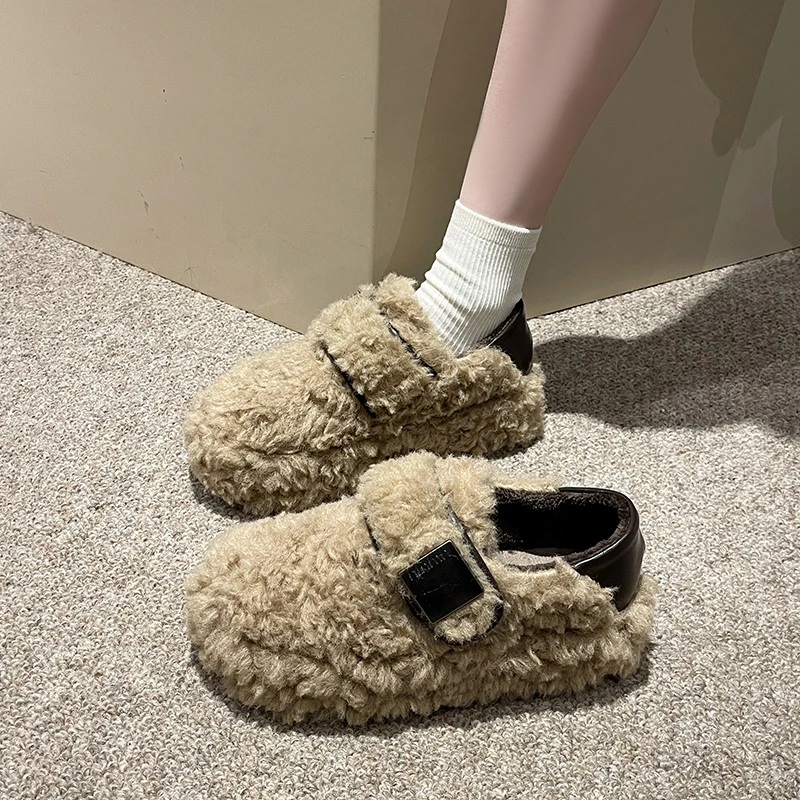 New Comfortable and Fashionable Autumn and Winter Boken Wool Cotton Shoes for Women, Warm Lamb Wool Flat Bottom Lazy Cotton Shoe