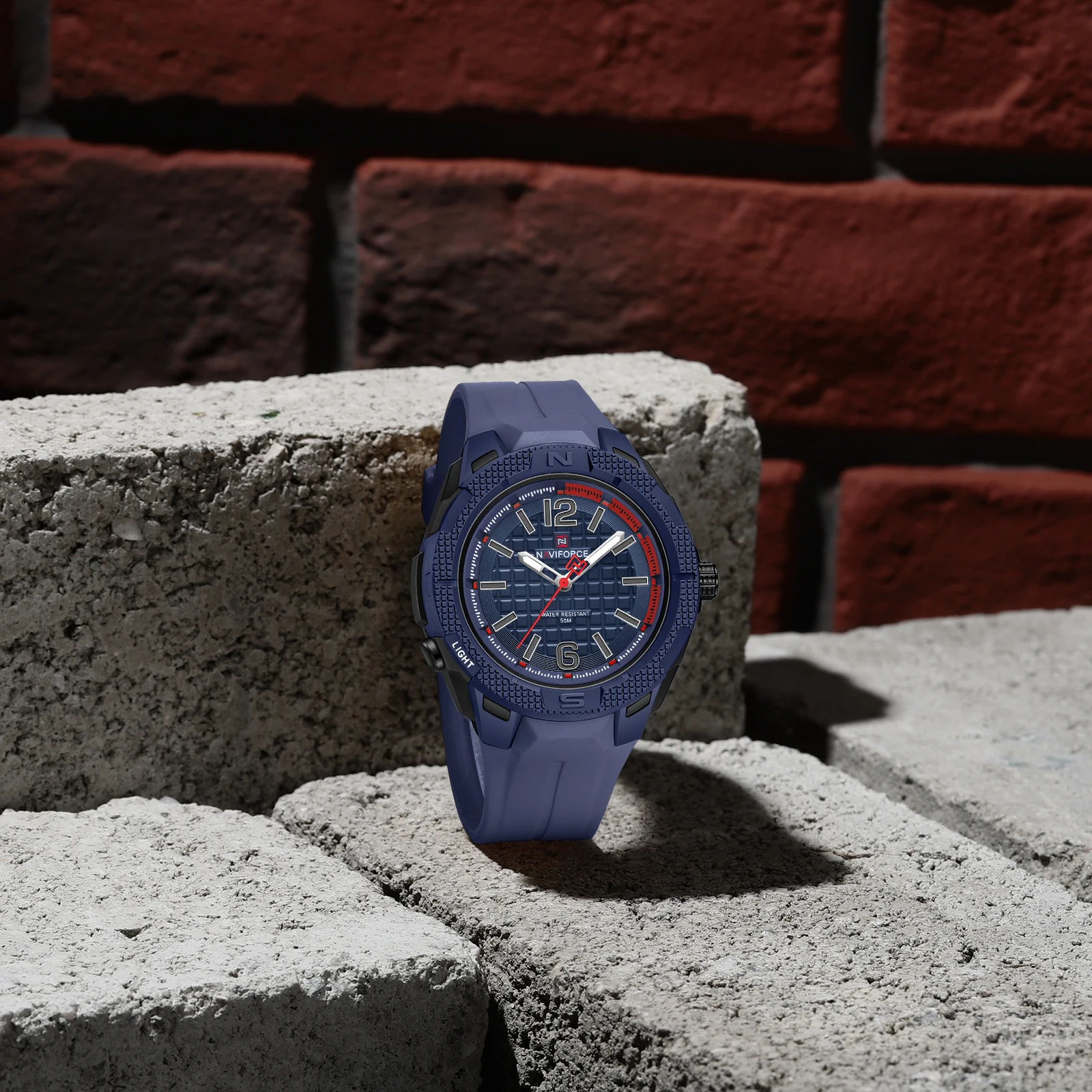 NAVIFORCE 7126 Fashion Men Quartz Watch Casual Simple Waterproof Silicone Strap Luminous Sports Watches for Man reloj hombre