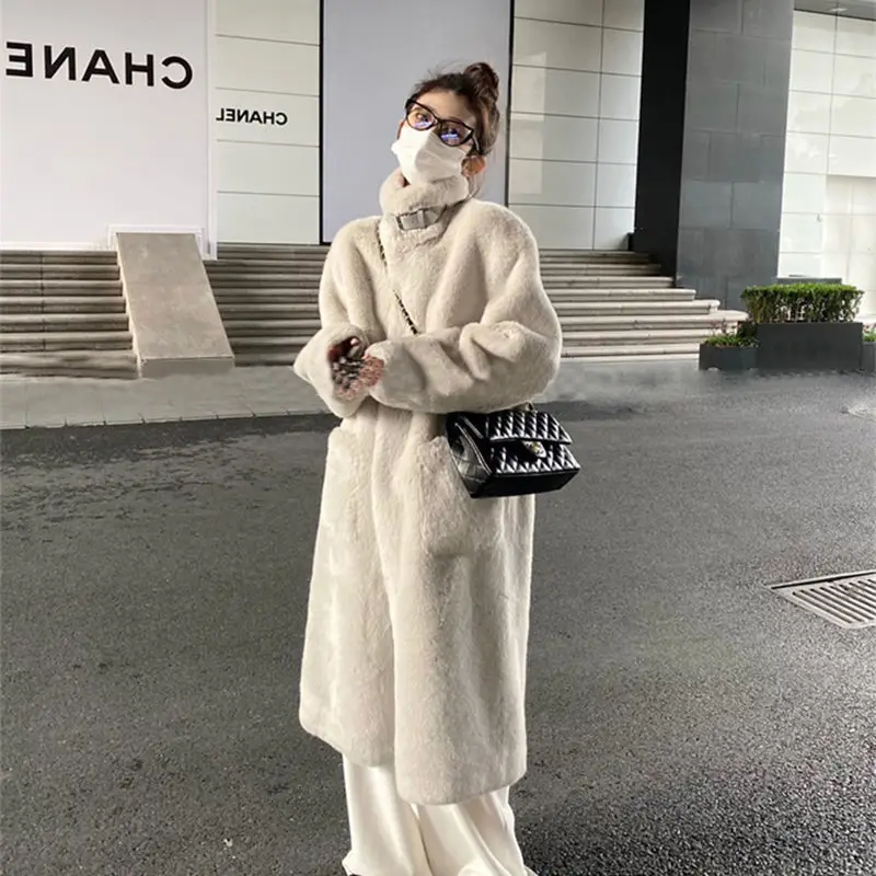 Fur Integrated Lamb Fur Coat for Women Environmentally Friendly Rabbit Fur Fur Fur Plush Coat Medium to Long Style