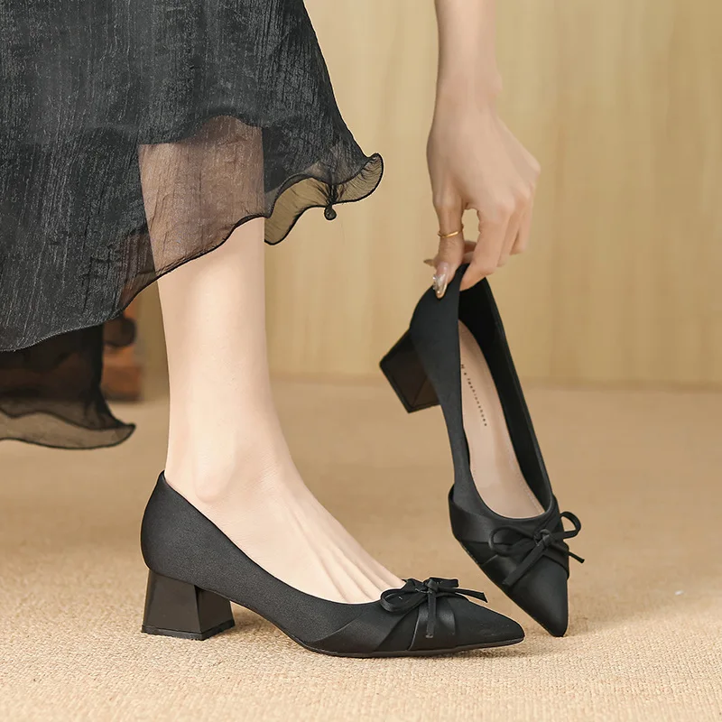 

Spring and Autumn Chunky Heeled Pointed Toe Satin Bow High Heel 2025 Women's Elegant Bride Wedding Party Shoes Bombas De Mujeres