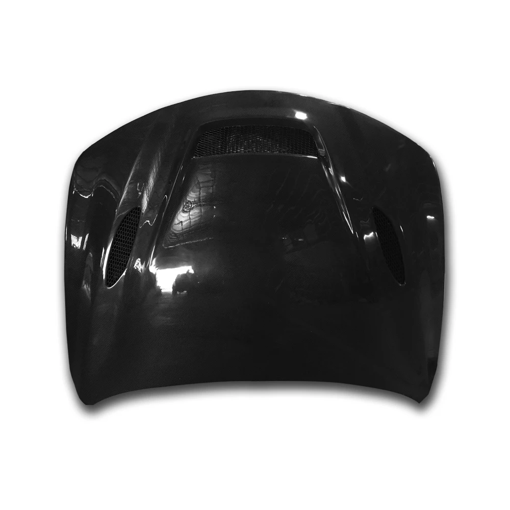 

Капот автомобиля из углеродного волокна для Alfa Romeo Giulia 2017-2020 гг.