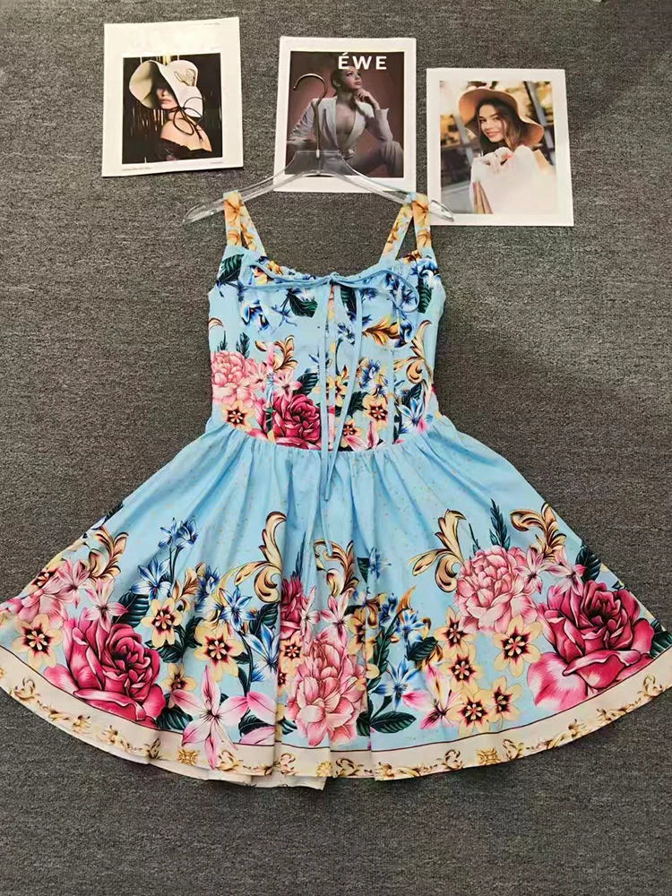 Retro printed drawstring strapless camisole dress for 2026 summer women's fashion, pleated waist cinched A-line short skirt view 4