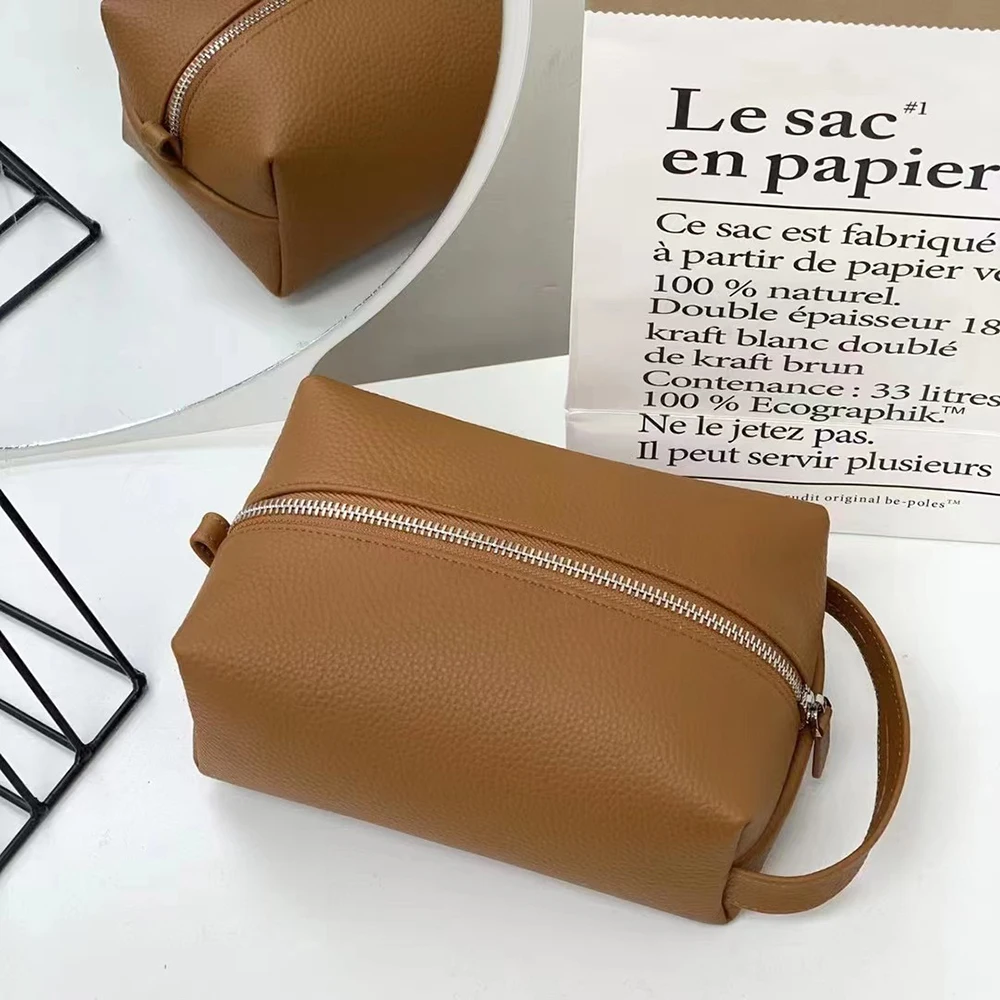 High Quality Soft Solid Color Leather Makeup Storage Pouch Portable Sport Outdoor Cosmetic Bag for Travel Handle Wash Bag