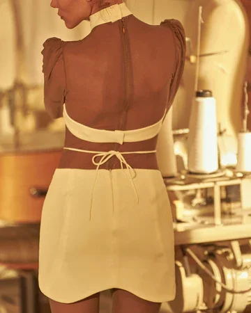 レディース ハイウエスト ミニスカート オーバーサイズ リボン バックタイ ストラクチャード アイボリー ホワイト デザイナー パーティー トレンド エバープリティ プラスサイズ