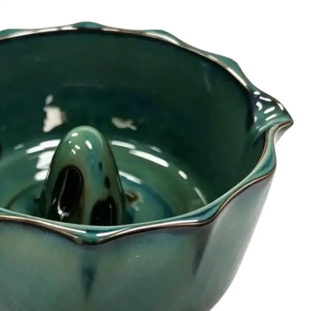 Ceramic Strainer Ceramic Berry Washing Bowl with Side Pouring Spout Self-spinning Strainer for Strawberries for Strawberries