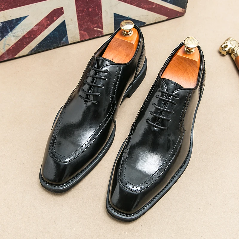 Designer Fashion Derby Shoes Men Square Headed Lace up Business Fashion Dress Shoes British Style Black Red Size 38-46 Men Shoes
