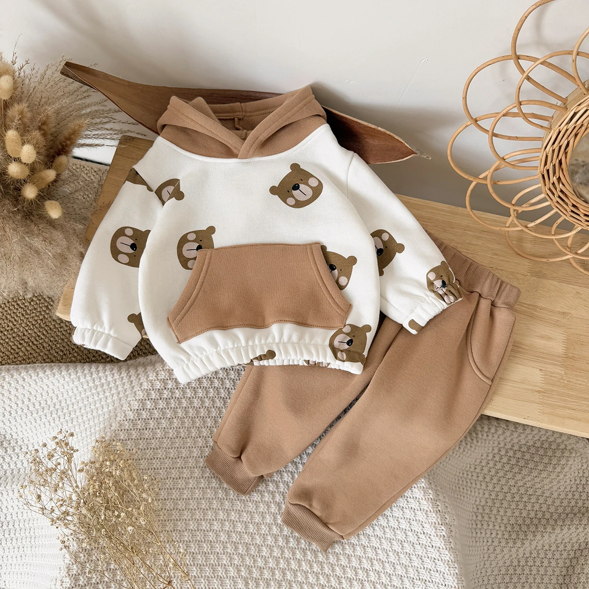New Winter Baby Girls Boys Sets Bear Printed Long Sleeve Hooded Sweatshirt+Solid Long Pants Toddler Infant Casual Suit