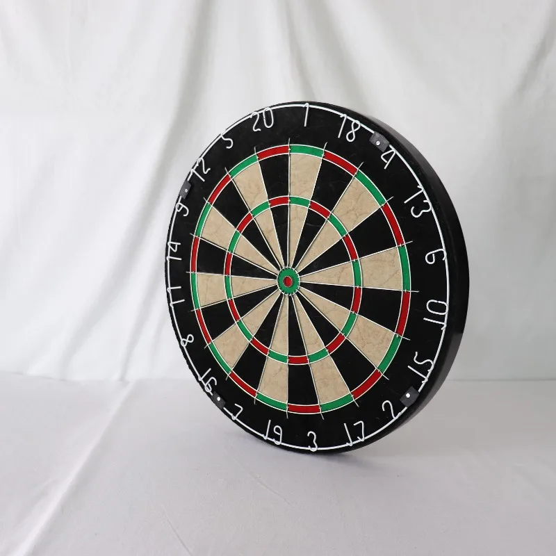 

Набор дартс со сжатым сизалевым наконечником из матовой стали с металлической радиальной леской «яблочко» и вращающимся цифровым кольцом, 6 дартс