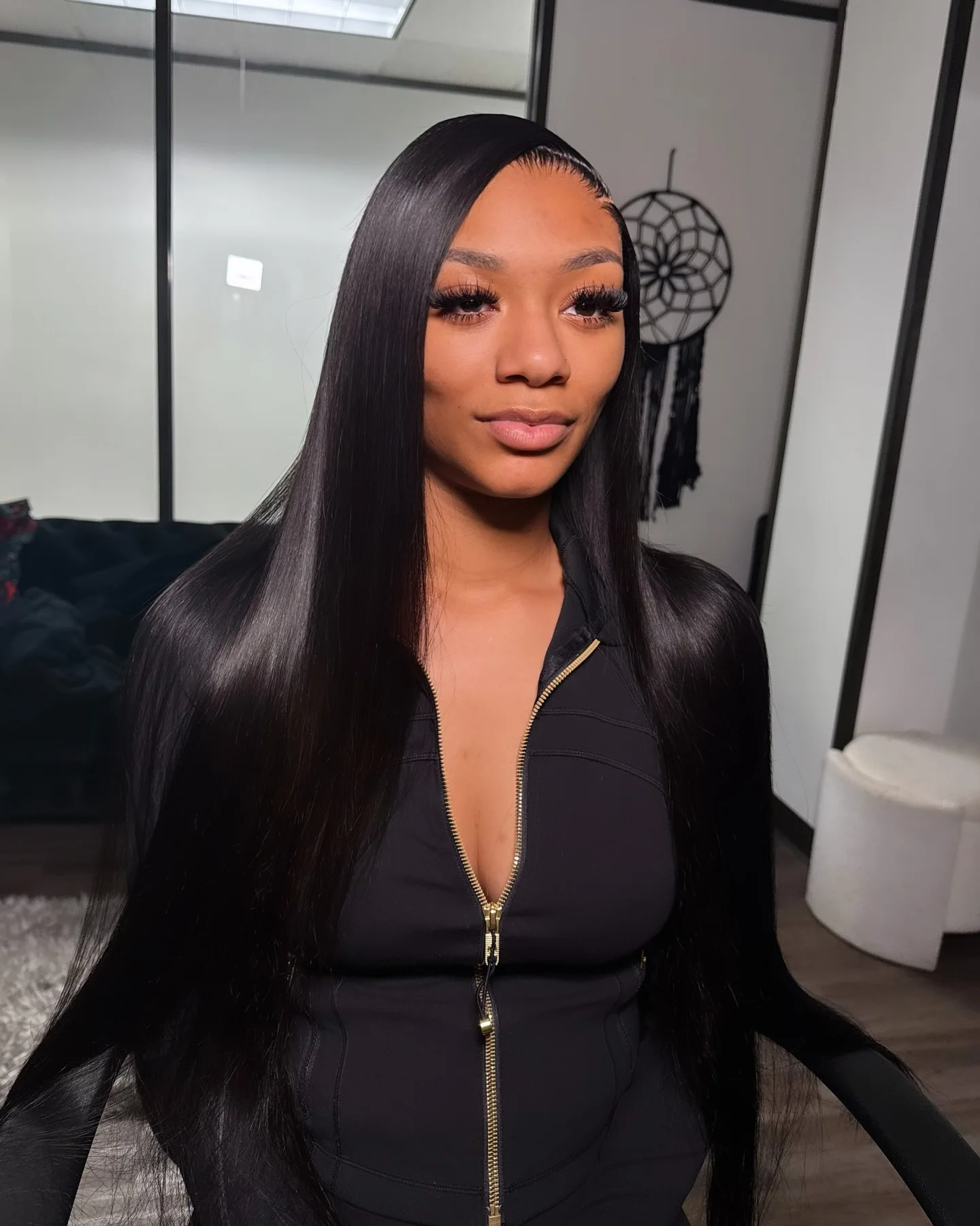 

Valuri Brazilian Straight Wig 13x6 HD Lace Frontal Human Hair Wig 13X4 Transparent Lace Wigs 30 40 Inch 250 Density For Women