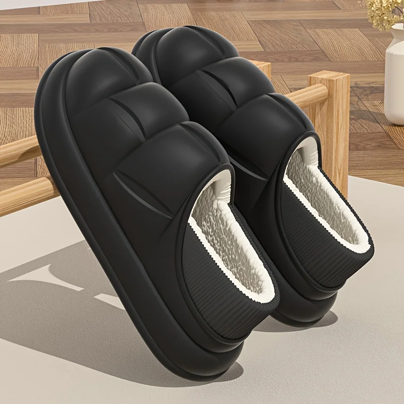 الخريف والشتاء شبشب قطني مقاوم للماء حقائب نسائية وشباشب منزلية أحذية الحبس الداخلي أحذية زوجين أفخم