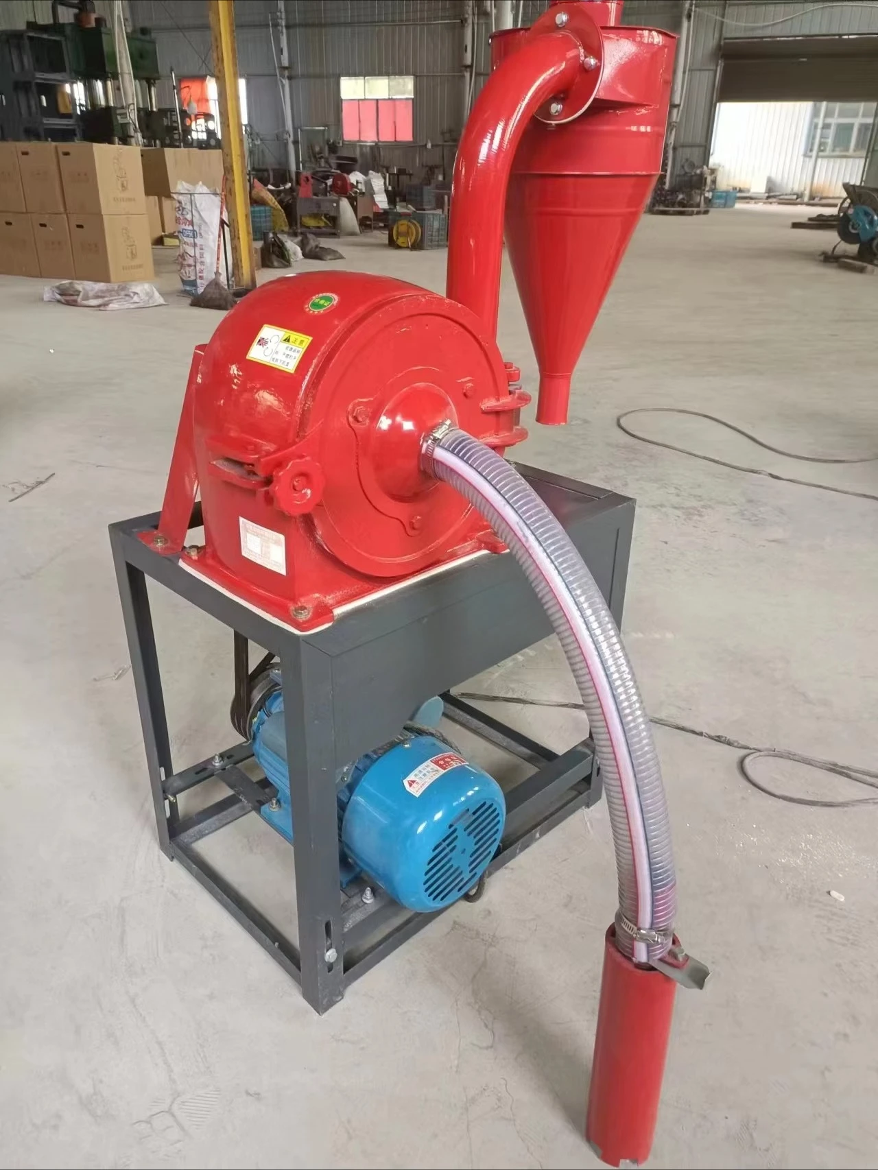 Portable Self-Suction Feed Mill Machine 220V-380v Flour Mill Crushing Machine Pulverizer for Corn Maize Wheat Soybea
