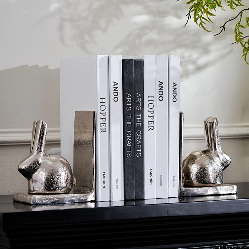 Modern Study Space Designer Bookcase Creative Rabbit Book File Metal Ornaments Decorations Book Holder Book Clip Bookends