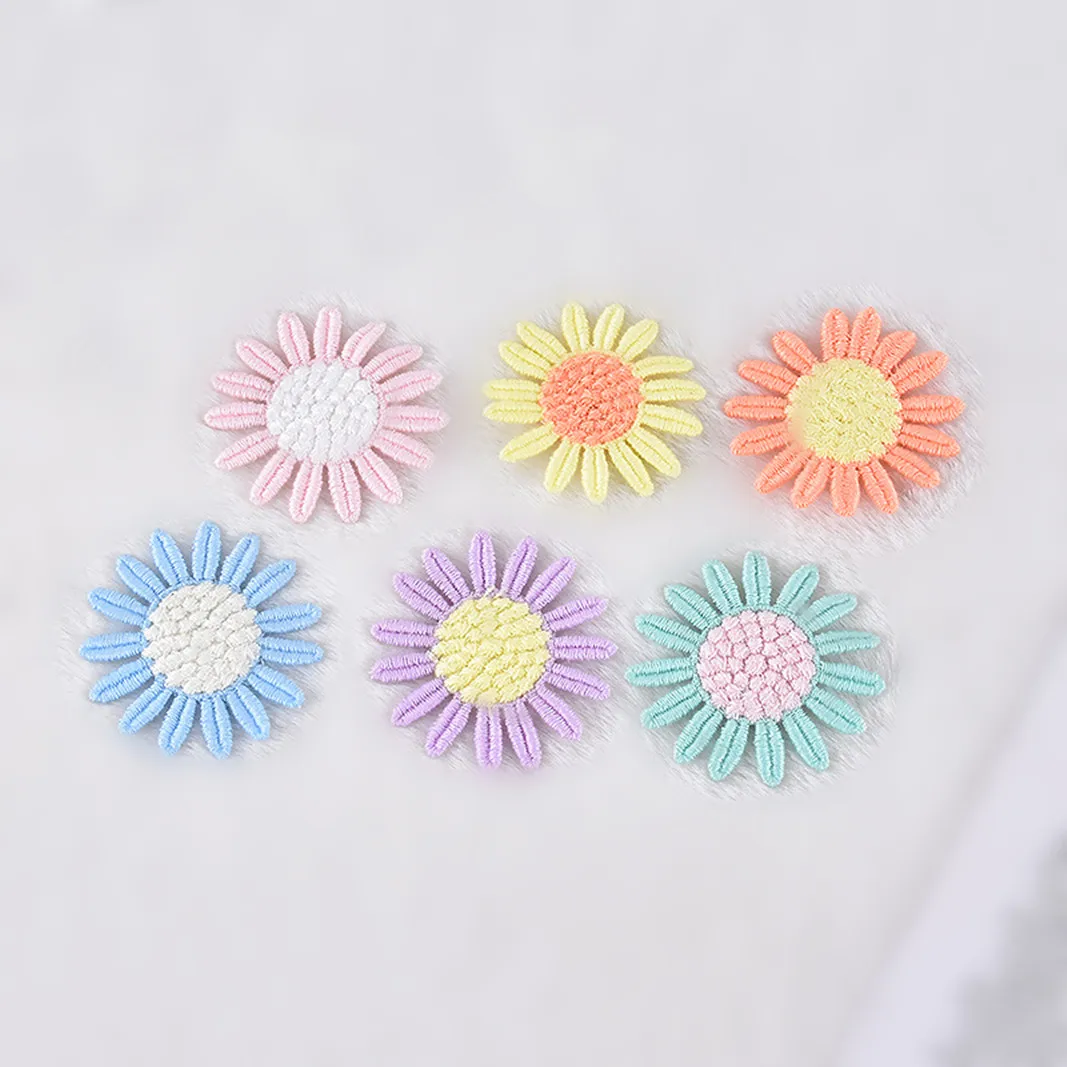 

20PCS Knitted Embroidered Small Daisies Flower Patch DIY Colourful Sun Flower Stickers For Clothing Shoes Bag Wholesale Accessor