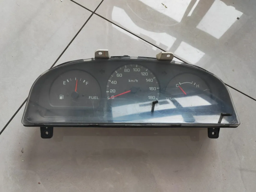 Original Dismount Used (Second Hand) INSTRUMENT PANEL 2S400 For NISSAN Pickup