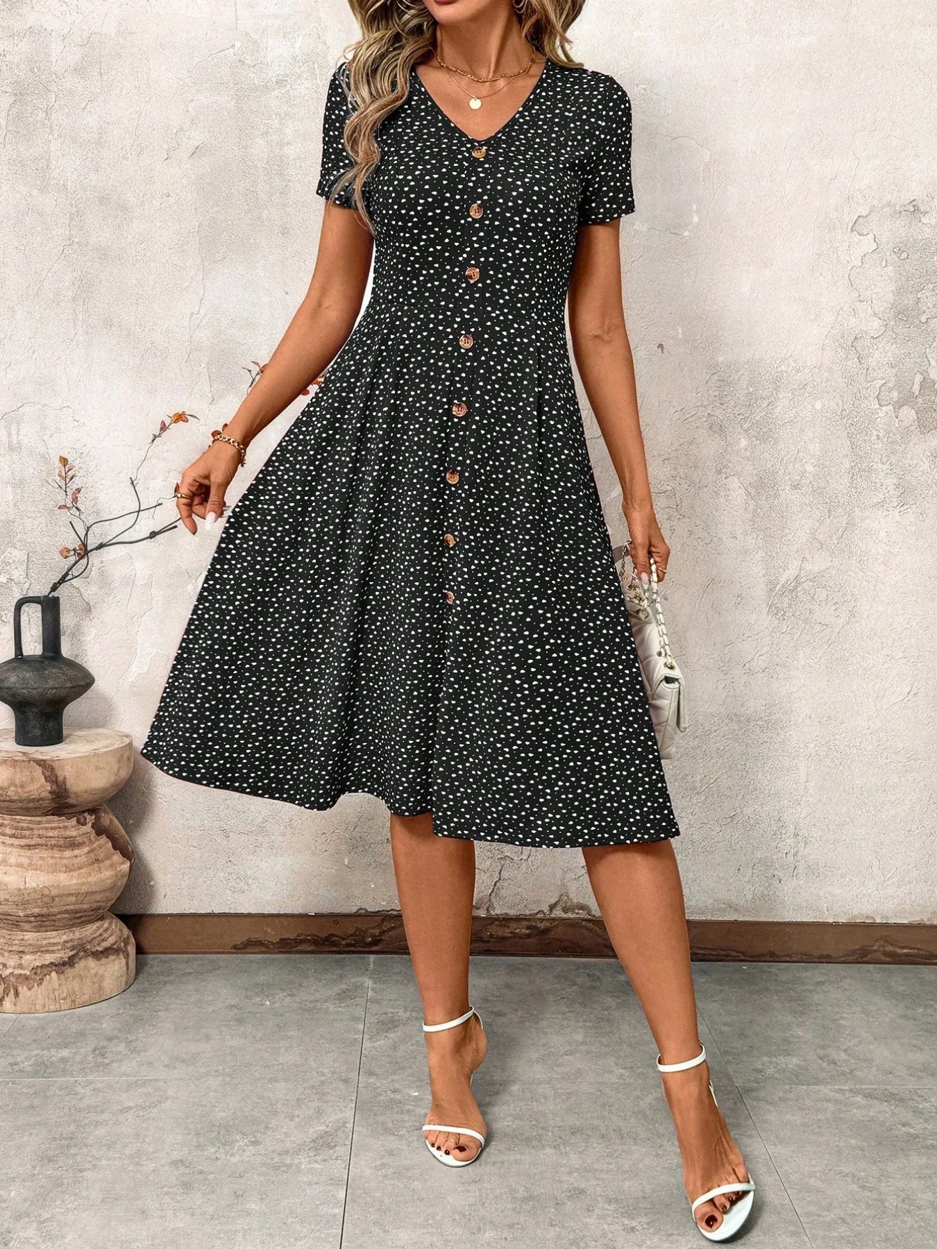 Damen Polka Dot V-Ausschnitt Midikleid Lässiges Knopfleisten-Kurzarmkleid A-Linie Swing Sommer Strandkleid – Detail 4