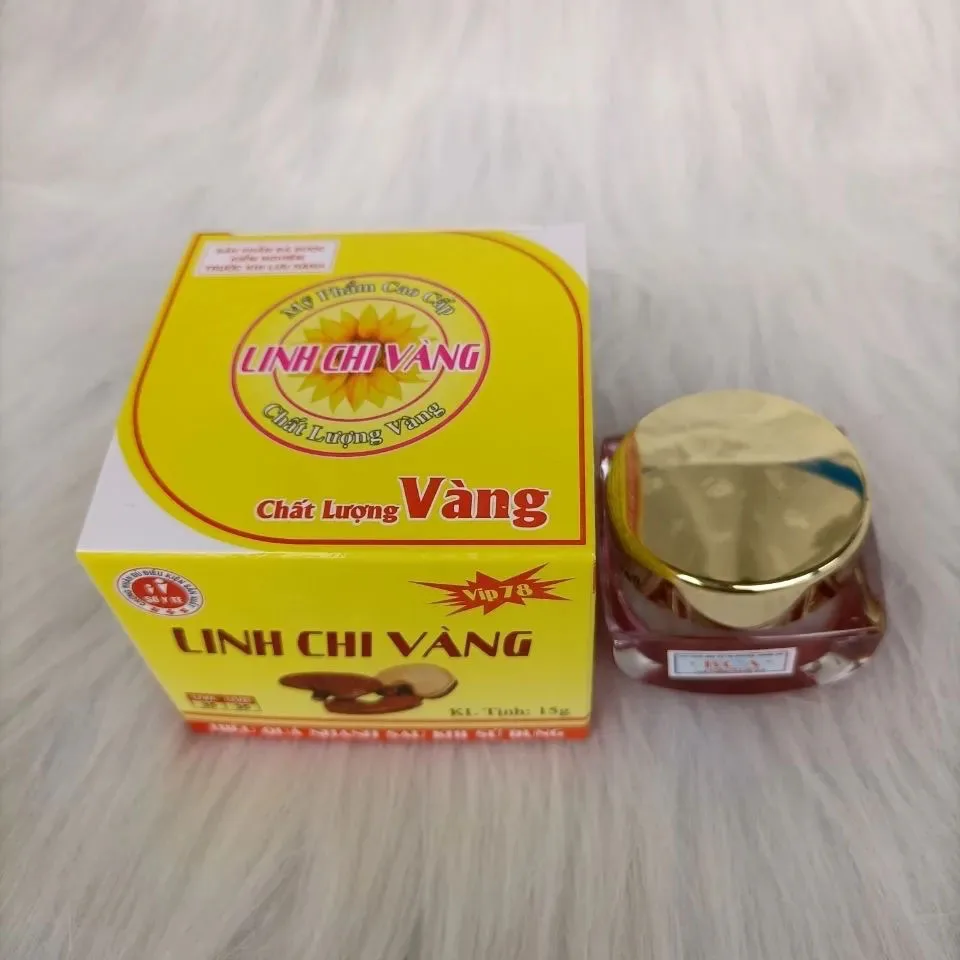 Kem sạch mụn thâm Linh Chi Vàng 15g giúp loại bỏ tận gốc các loại mụn, vết nám, tàn nhang mờ dần, giúp làm trắng da