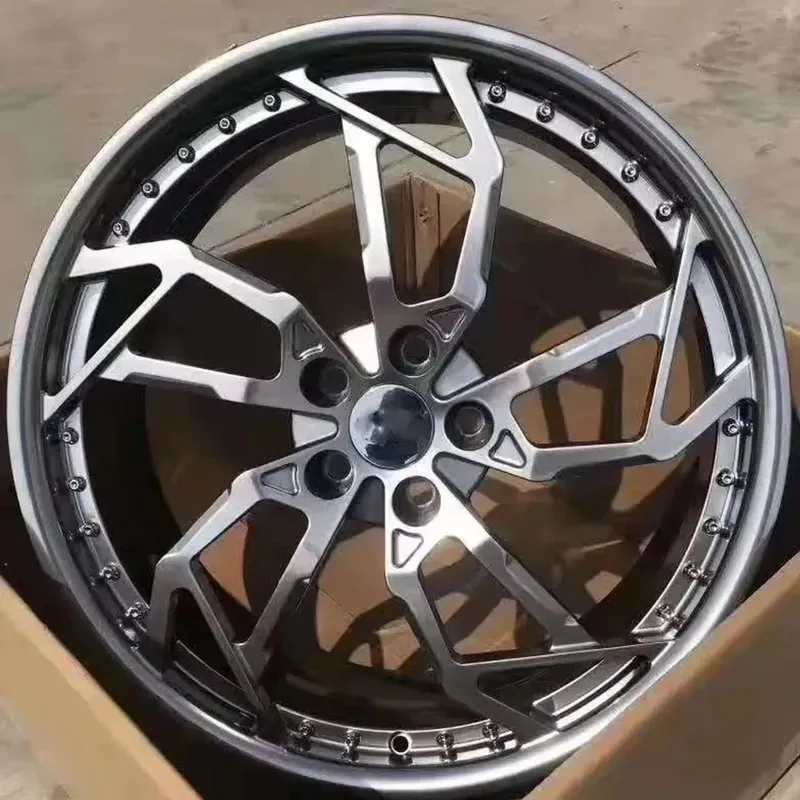 Hot Sale 17 18 19 20 22 24 OEM Custom Forged Alloy Rim 5x114.3 5x112 Wheels in Chrome Deep Dish Forged Wheels for 4 pcs