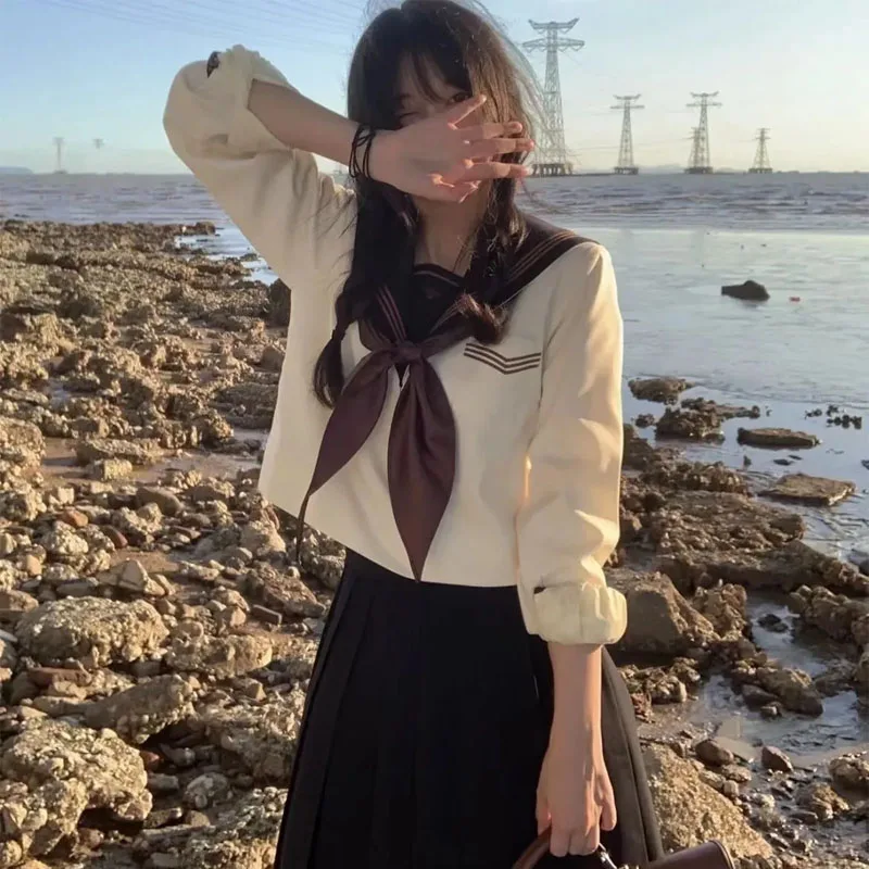 التطريز الياباني الجديد ثلاثة كتب JK موحدة بحار موحدة نمط الكلية بأكمام طويلة نمط الكلية مطوي تنورة البدلة