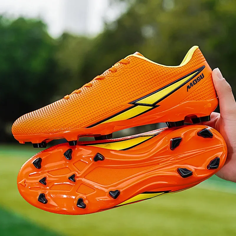 Men Football Shoes Breathable Indoor Training Soccer Shoes Futsal Long Spikes Ultralight Non-Slip Outdoor Sport Cleats Grass