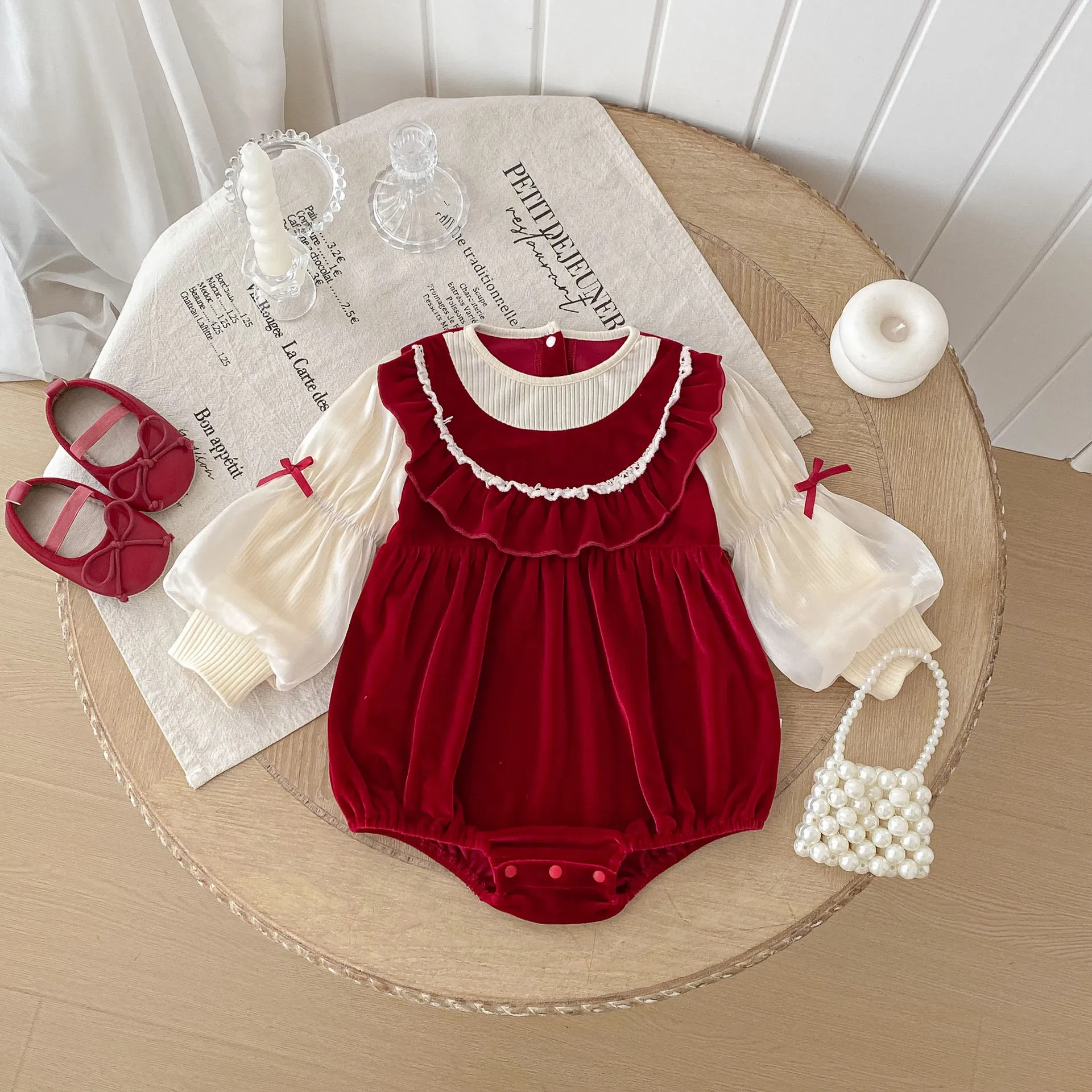 

Одежда для малышей, осень 2023, новая цельная одежда для маленьких девочек, красное бархатное боди принцессы, юбка, праздничная одежда