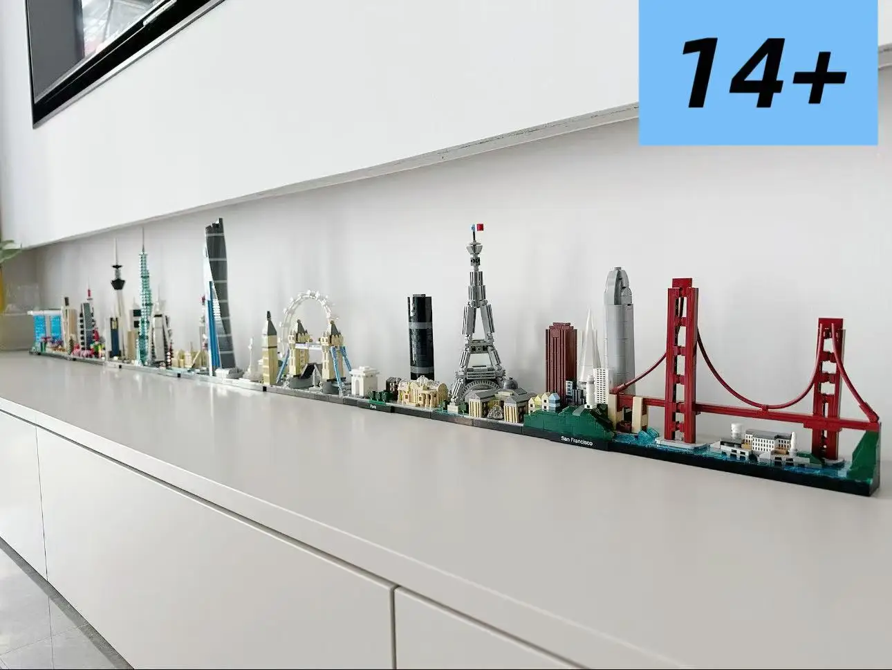 

В наличии: 21086 21027 21028 21033 21034 21047 21043 21044 21039 21043 21051 21052 21032 Венеция, Берлин, Нью-Йорк