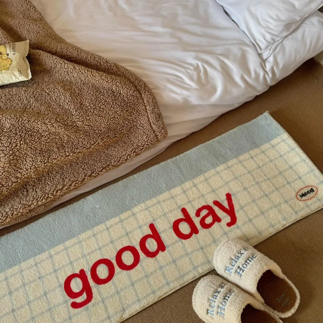 Korean Ins Style Faux Cashmere Bedside Rug Cute Typography Aesthetic Bedroom Carpet Soft Fluffy Area Rug for Living Room