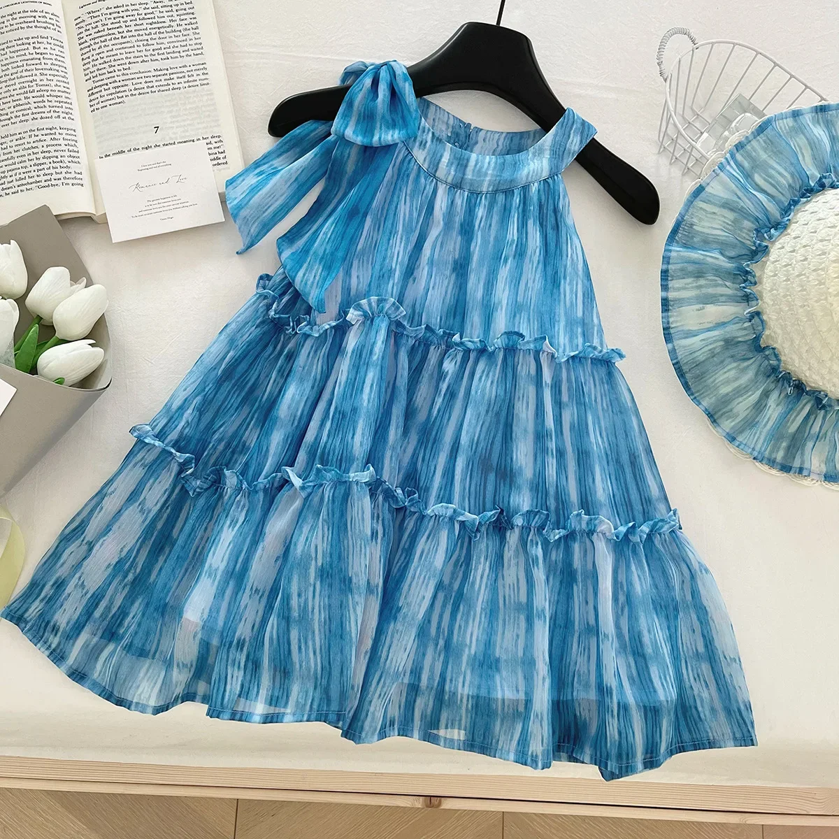 

Girls Skirt 2025 Summer New Childrens Clothing Girls Baby Fashion Small Flying Sleeve Blue Stripe Dress Casual Simple Daily