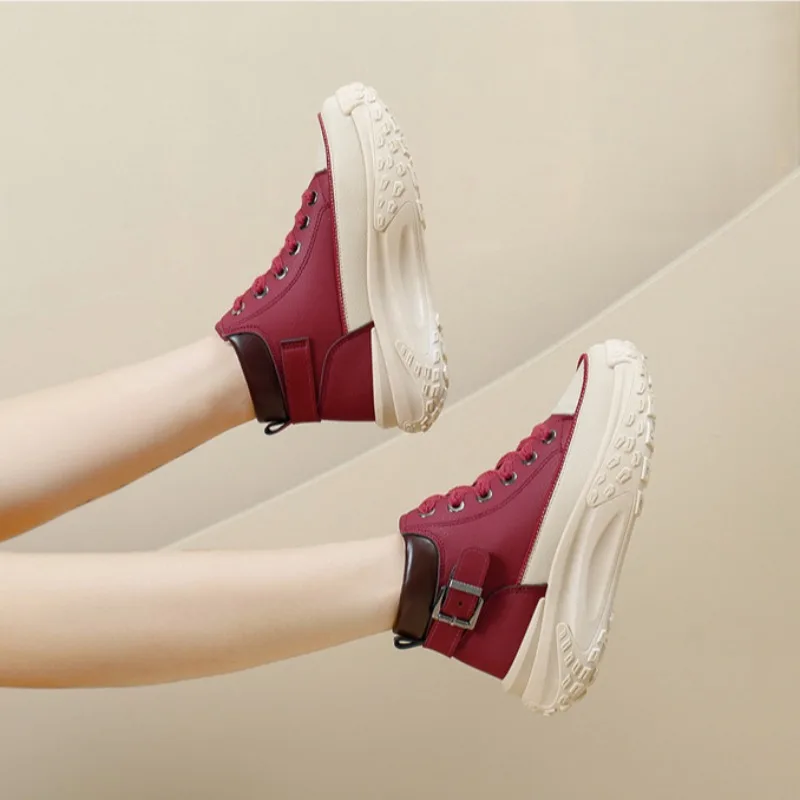 Women Sneakers 2024 New Luxury Fashion HighTop Boots for Women Comfortable Platform Lace Up Casual Running Shoes Tenis De Muier