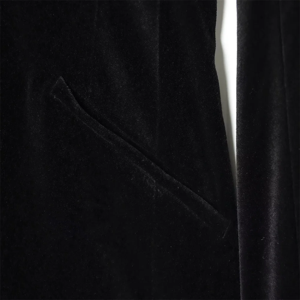 Mono de traje corto con cuello en V de terciopelo plano a la moda para mujer nueva de invierno