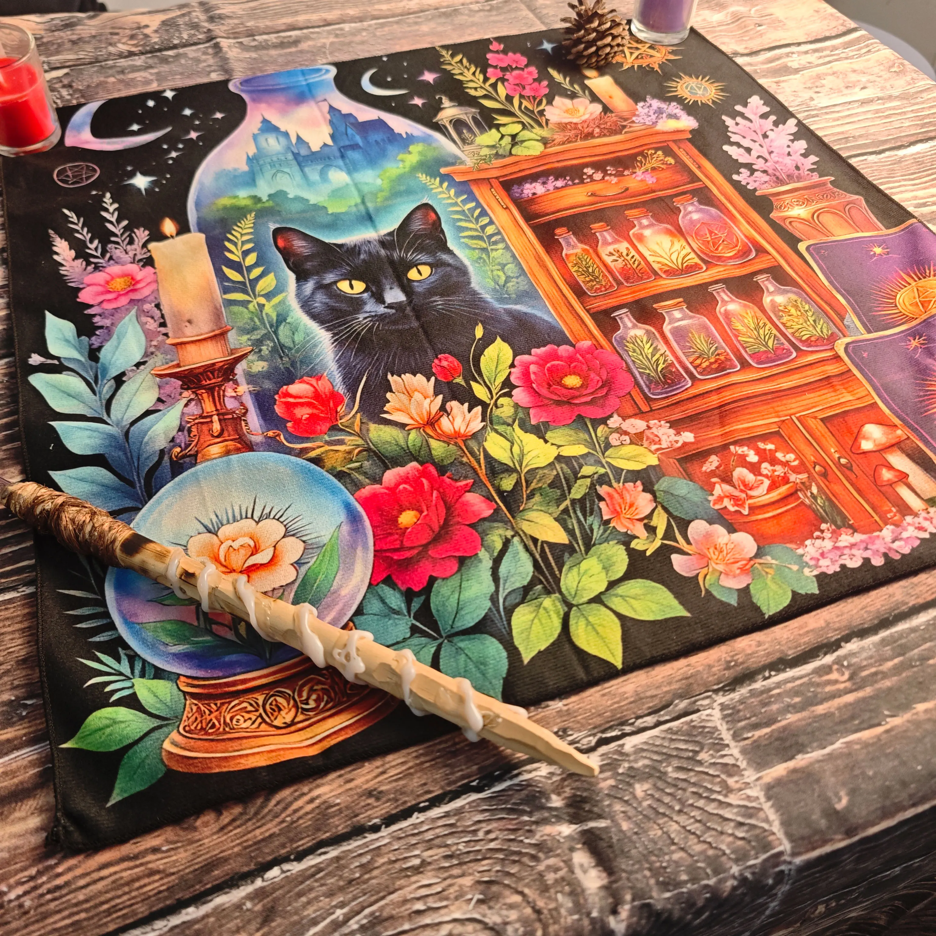 Vintage Witchy Study Tarot Tablecloth, Magical Alchemy Altar Cloth with Crystal Potion Book Design, Square Divination Mat for Ta