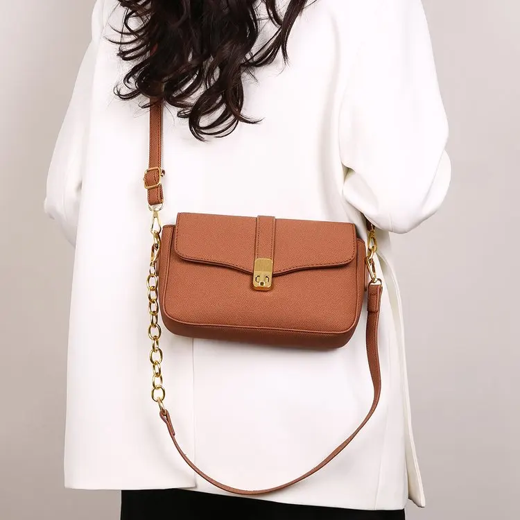 Vintage Luxury Diaper Bags: Women's Famous Designer Leather Shoulder Bag, Elegant Simple Fashionable Large Capacity Tote Bag