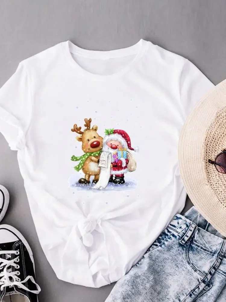 เสื้อยืดวันหยุดปีใหม่ เสื้อผ้าผู้หญิง ลายพิมพ์การ์ตูนตุ๊กตาหิมะ สไตล์แฟชั่น เสื้อยืดแขนสั้นลายกราฟิก